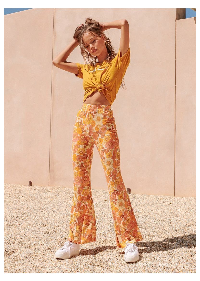 yoga fashion boho hippie chic