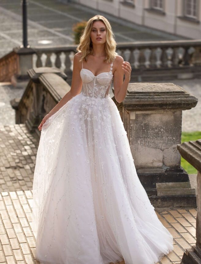 20 robes de mariée avec un corset - Le Wedding Magazine