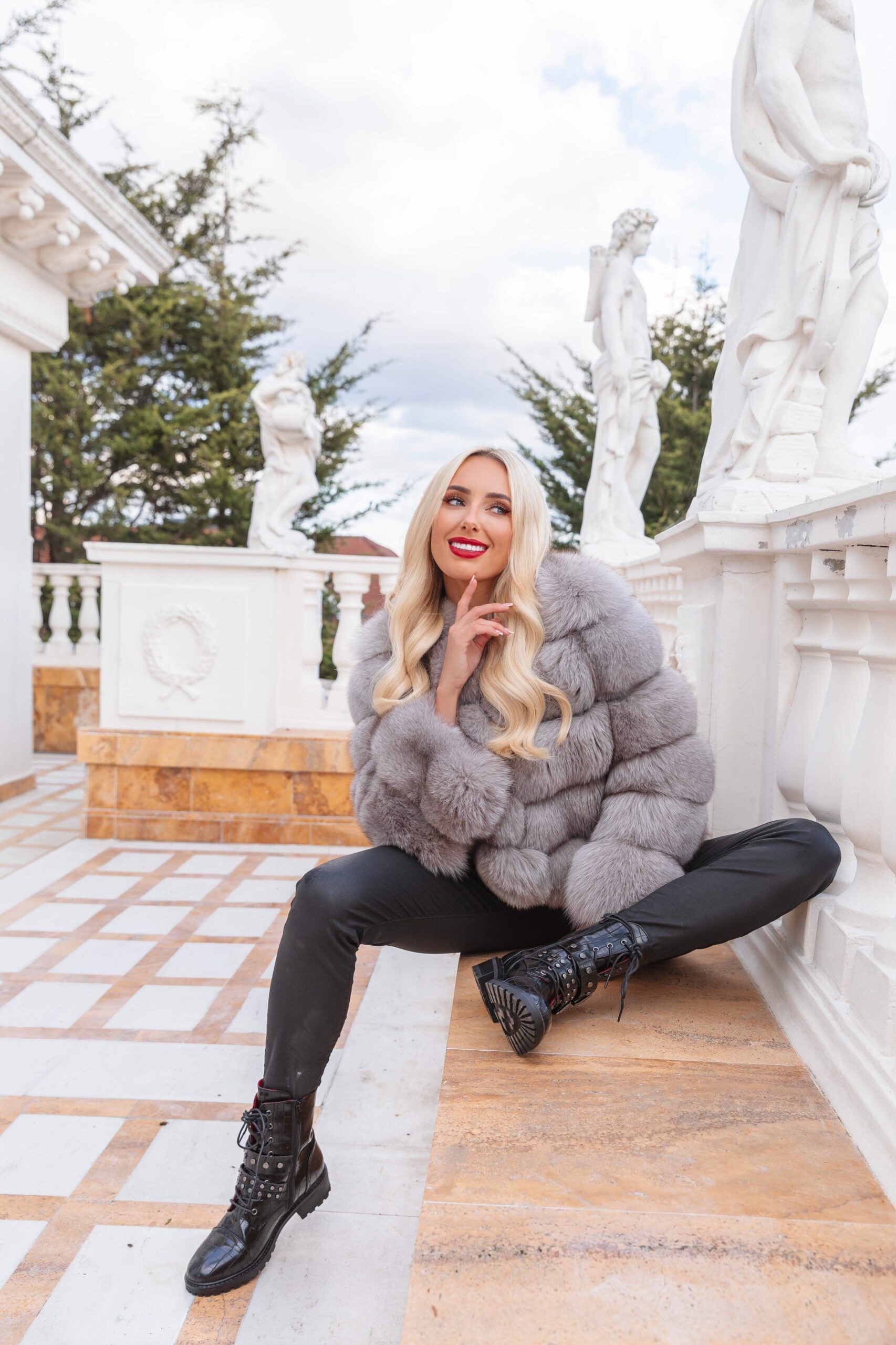 AMBER TURNER 'TOO BIG FOR YOUR BOOTS' BLACK BIKER BOOTS - UK 4 / EU 37 / US 6