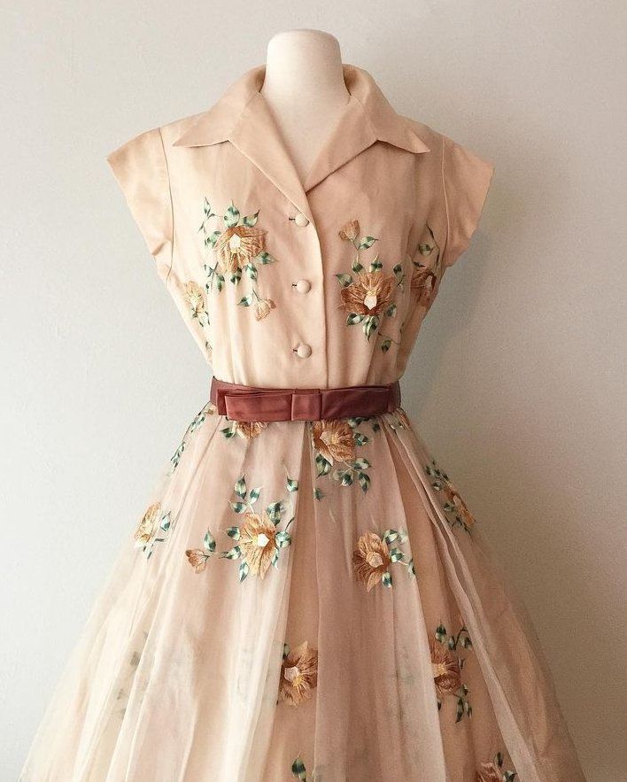 vintage dresses 60s