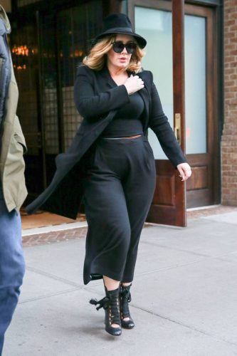18 Best Plus Size Celebrities Outfit Ideas from This Year