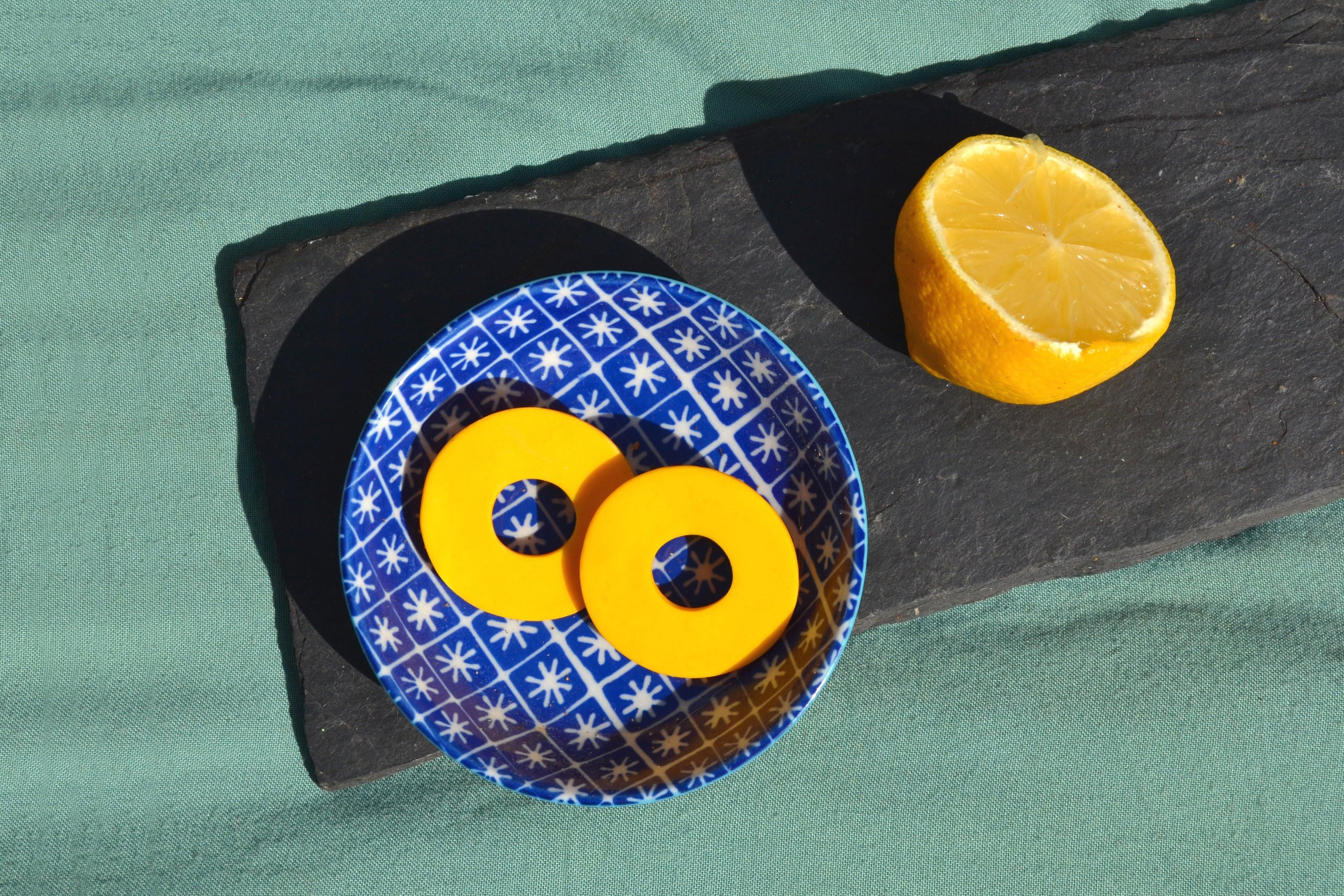 CATHERINE Monochrome Circle Statement Stud Earrings - Memphis Yellow