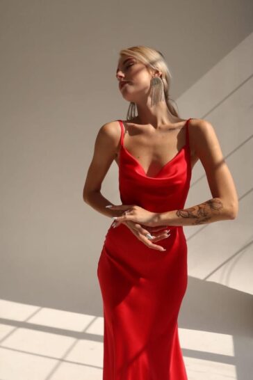 Cowl neck silk slip dress/satin dress Bridal Silk Satin  Slip Dress/Sexy straight slip chemise/Gift for here/Silk bridesmaid dress