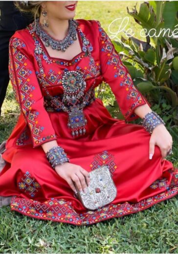 robe bereber rouge tendace 2020
