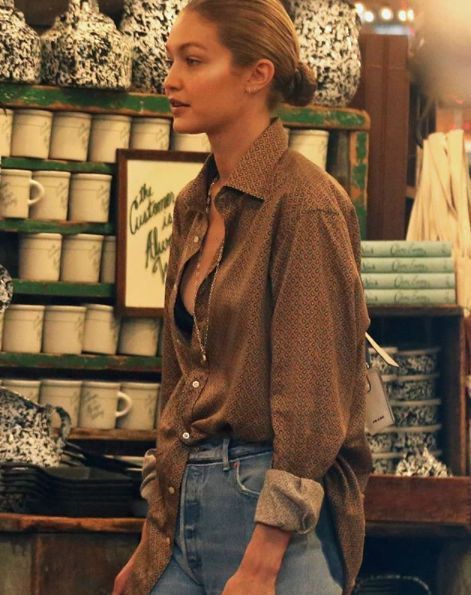 8 Summer-Autumn Transition Outfits | Gigi hadid outfits, Street style, Style
