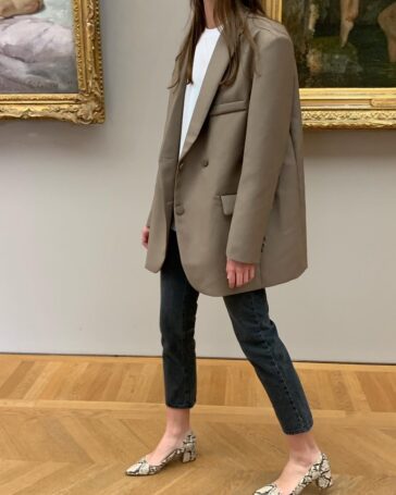 Like a Girl Boss – 10 Looks Com Blazer + Tênis