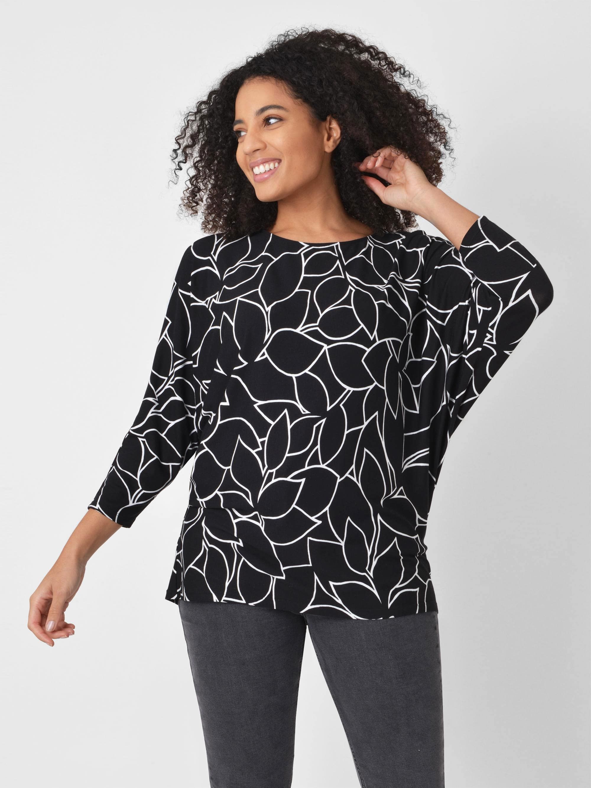 Linear Floral Jersey Top - Mono / 12